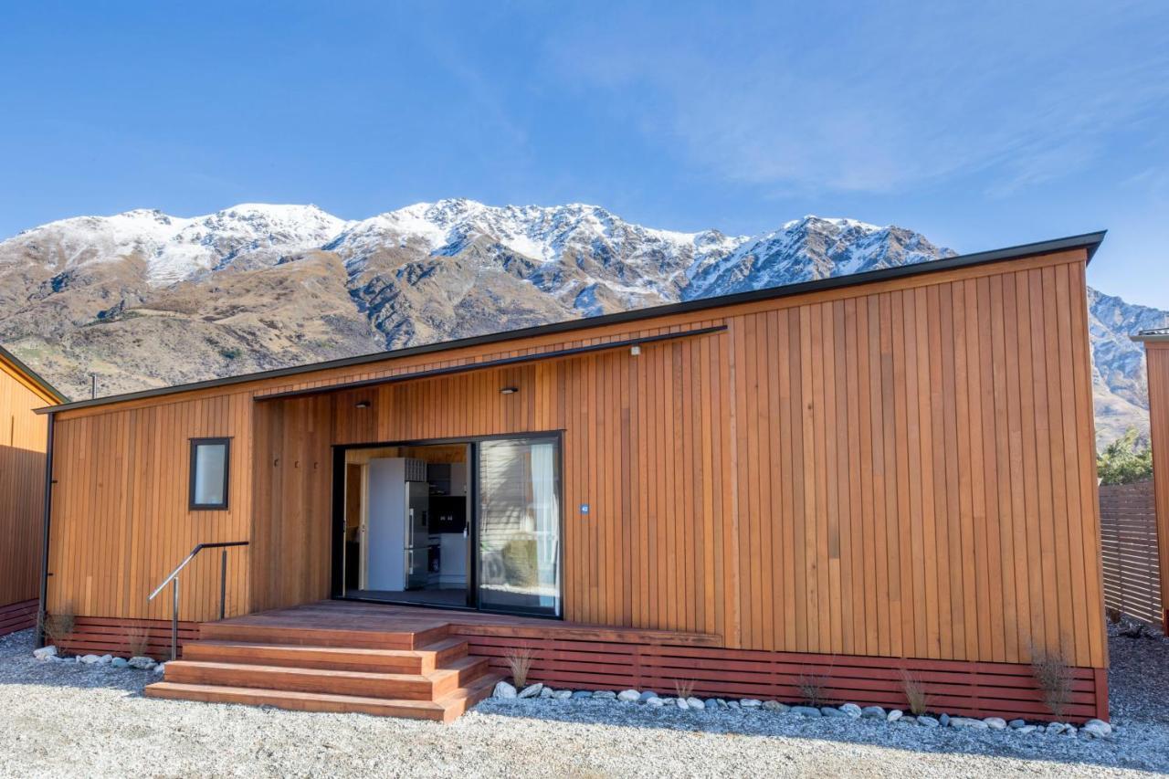 Queenstown Top 10 Holiday Park Bagian luar foto