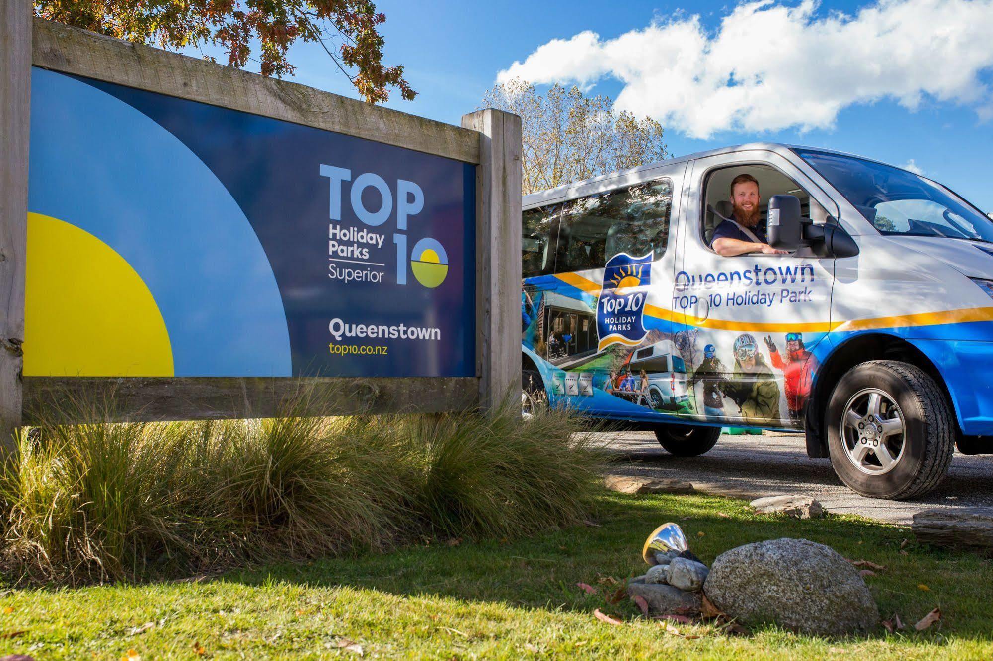 Queenstown Top 10 Holiday Park Bagian luar foto